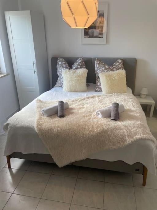Enna Apartment 1 Perfect Location 梅杜林 外观 照片
